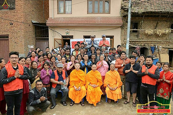  Hands For Nepal มูลนิธิธรรมกายส่งความช่วยเหลือผู้ประสบภัยแผ่นดินไหวที่ประเทศเนปาล 
